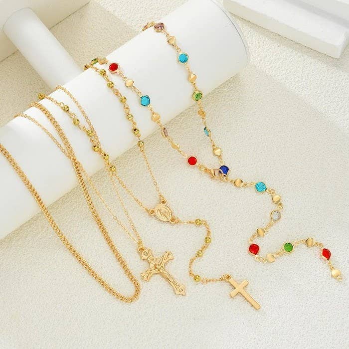 BOHO Y MULTI STONE CROSS LARIAT LAYER NECKLACE | 80N92467: GOLD