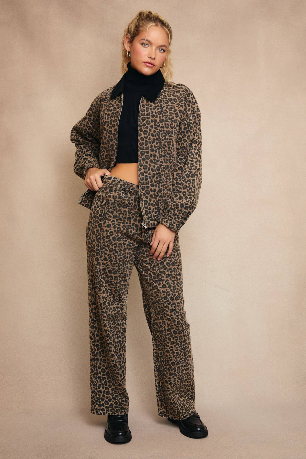 Mid Rise Leopard Print Boyfriend Jeans