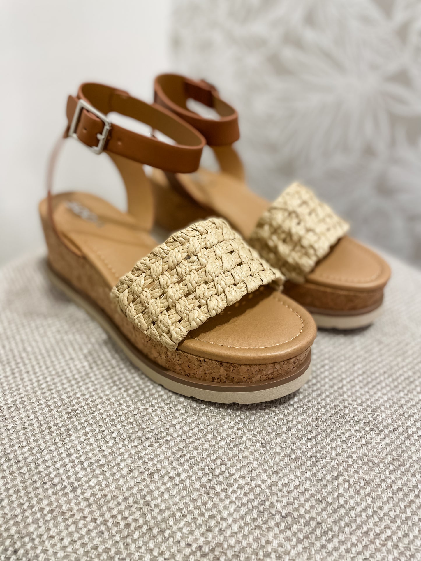 Lenny Sandal