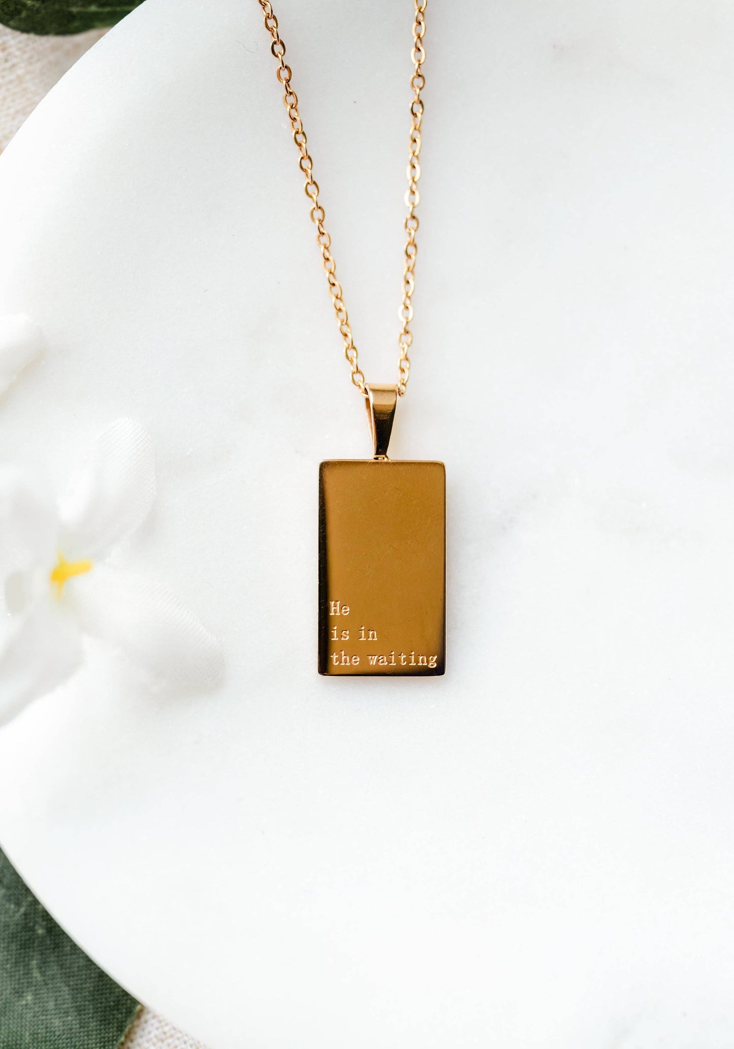 He is in the waiting - 18k Gold