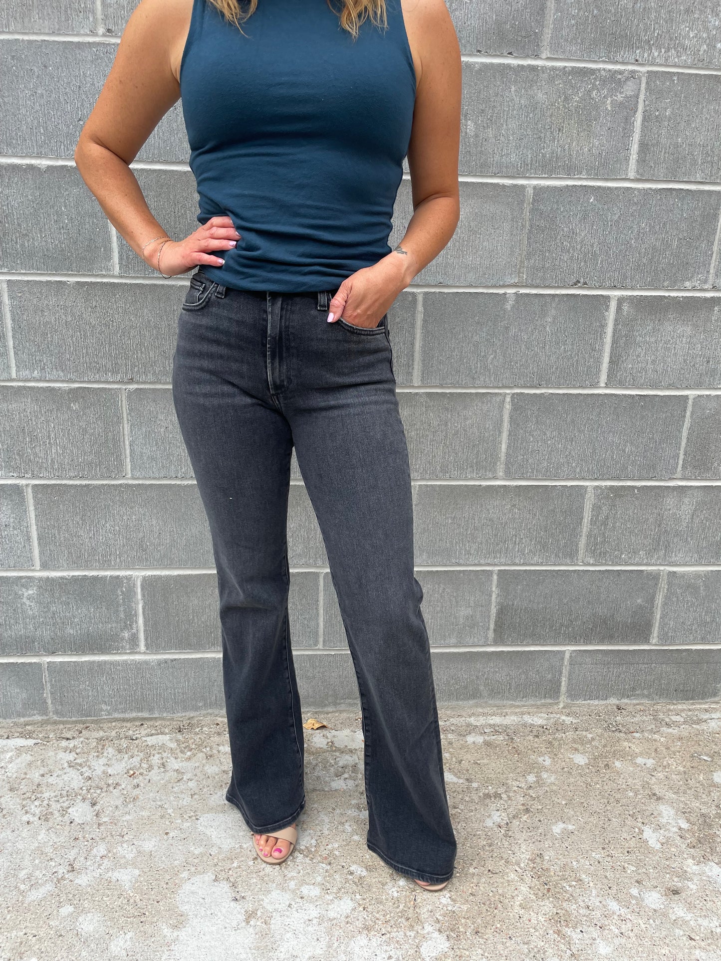 The Mollie High Rise Flare- Joe's