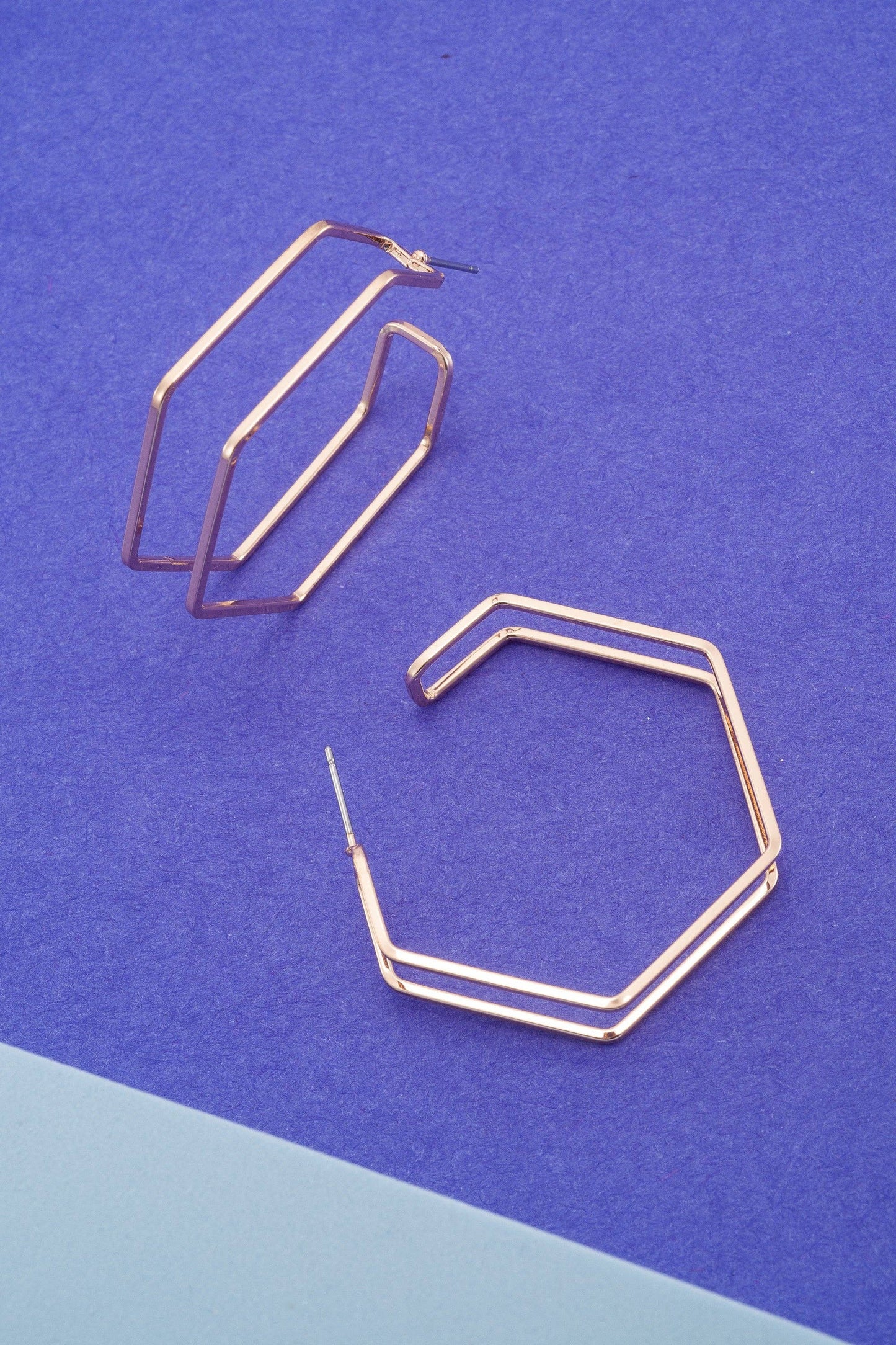 DOUBLE ROW GEOMETRIC HEXAGON HOOP EARRINGS