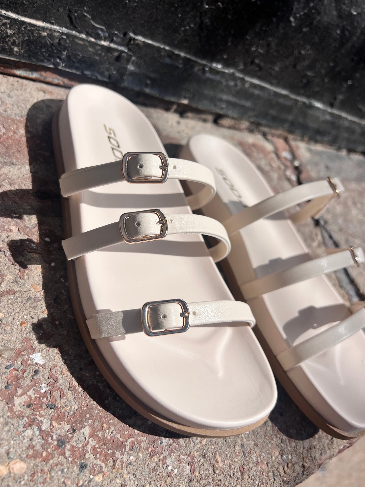 Elvina Sandal
