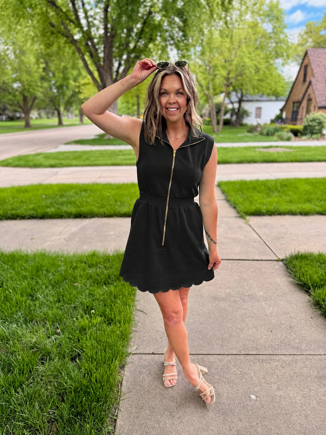 black scallop dress Trim Half-Zip Mini Medium BRIDAL SHOWER Black Prom Dress Halter sheer knit fabric that Size:33/30