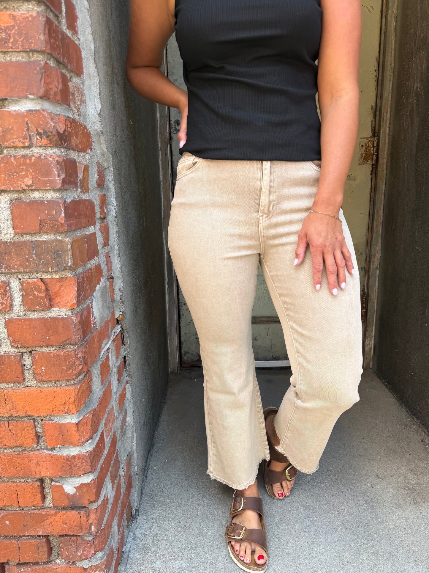 The Maddox Fit - Ash Mocha
