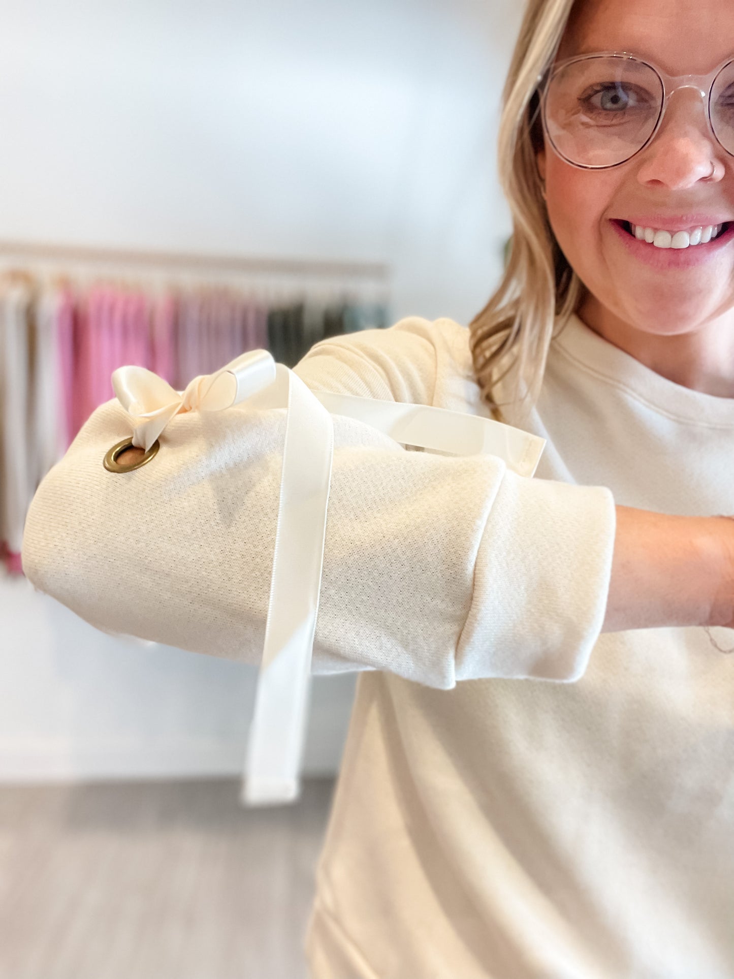 Sleeve Bliss - Cream