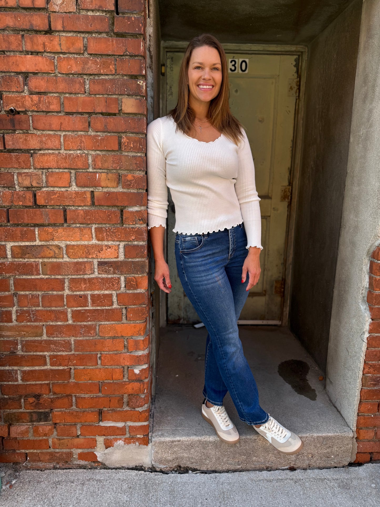 High Rise Crop Straight Jeans - Bently