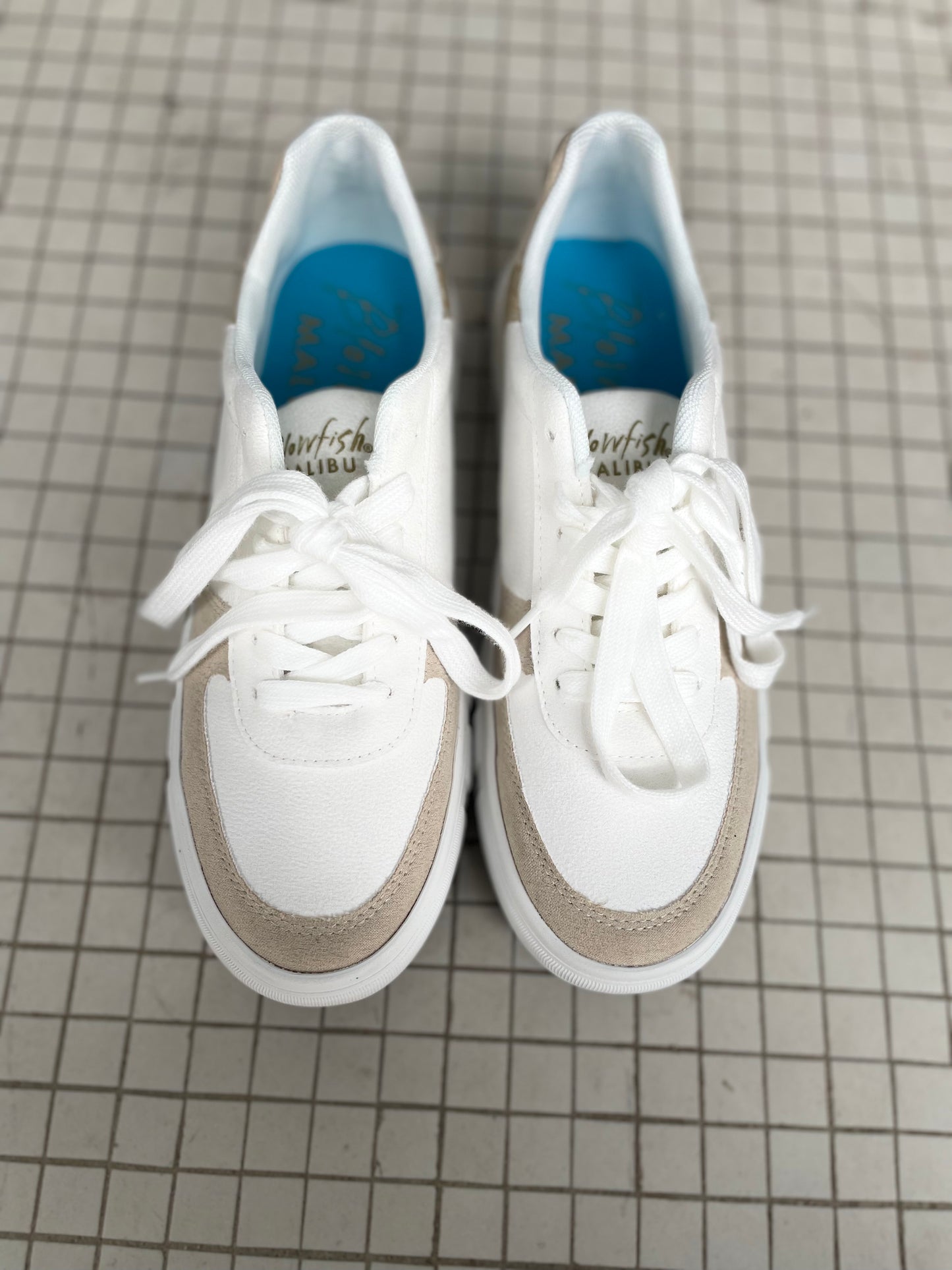 Christine Sneaker Blowfish
