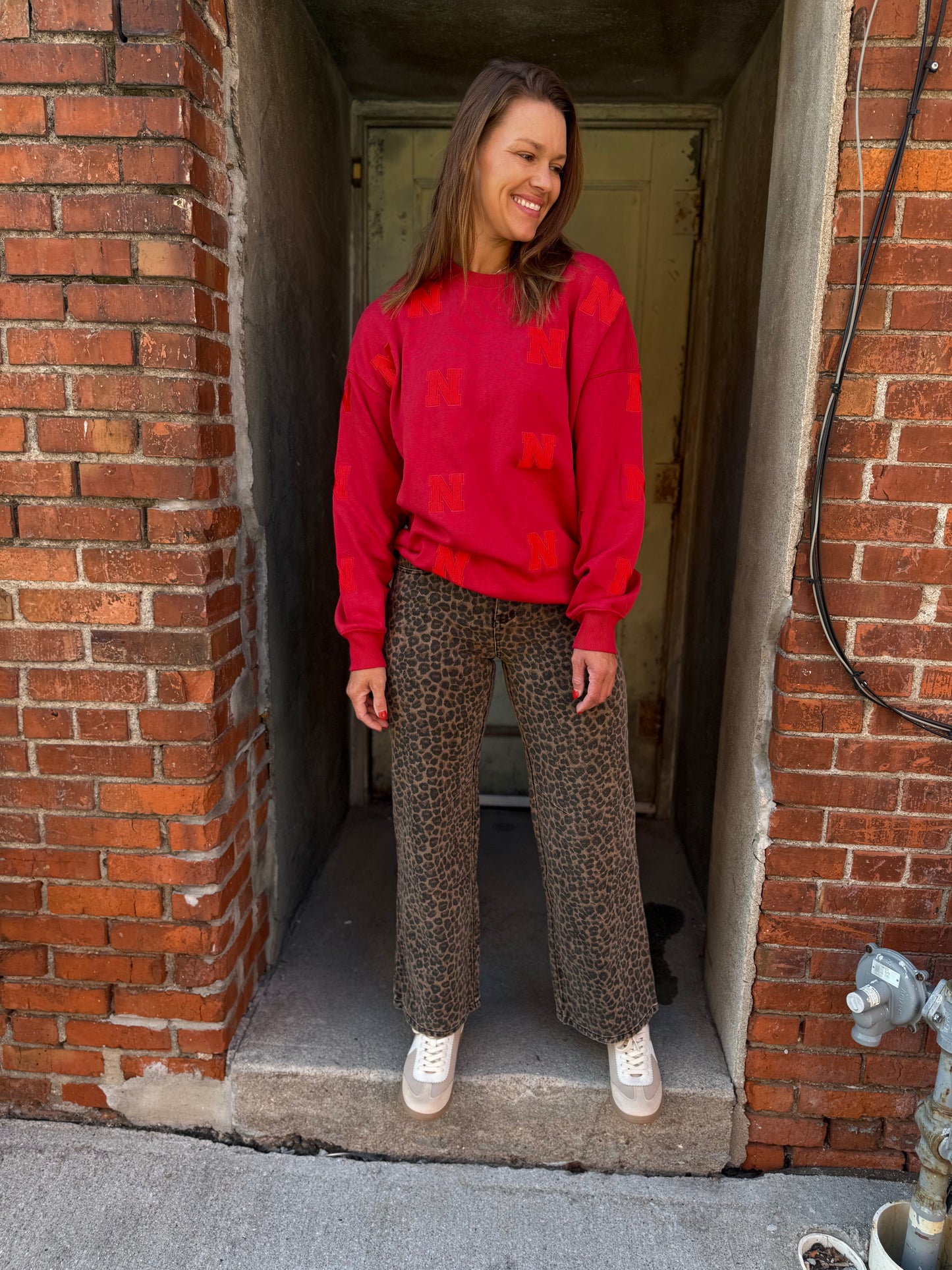 Mid Rise Leopard Print Boyfriend Jeans