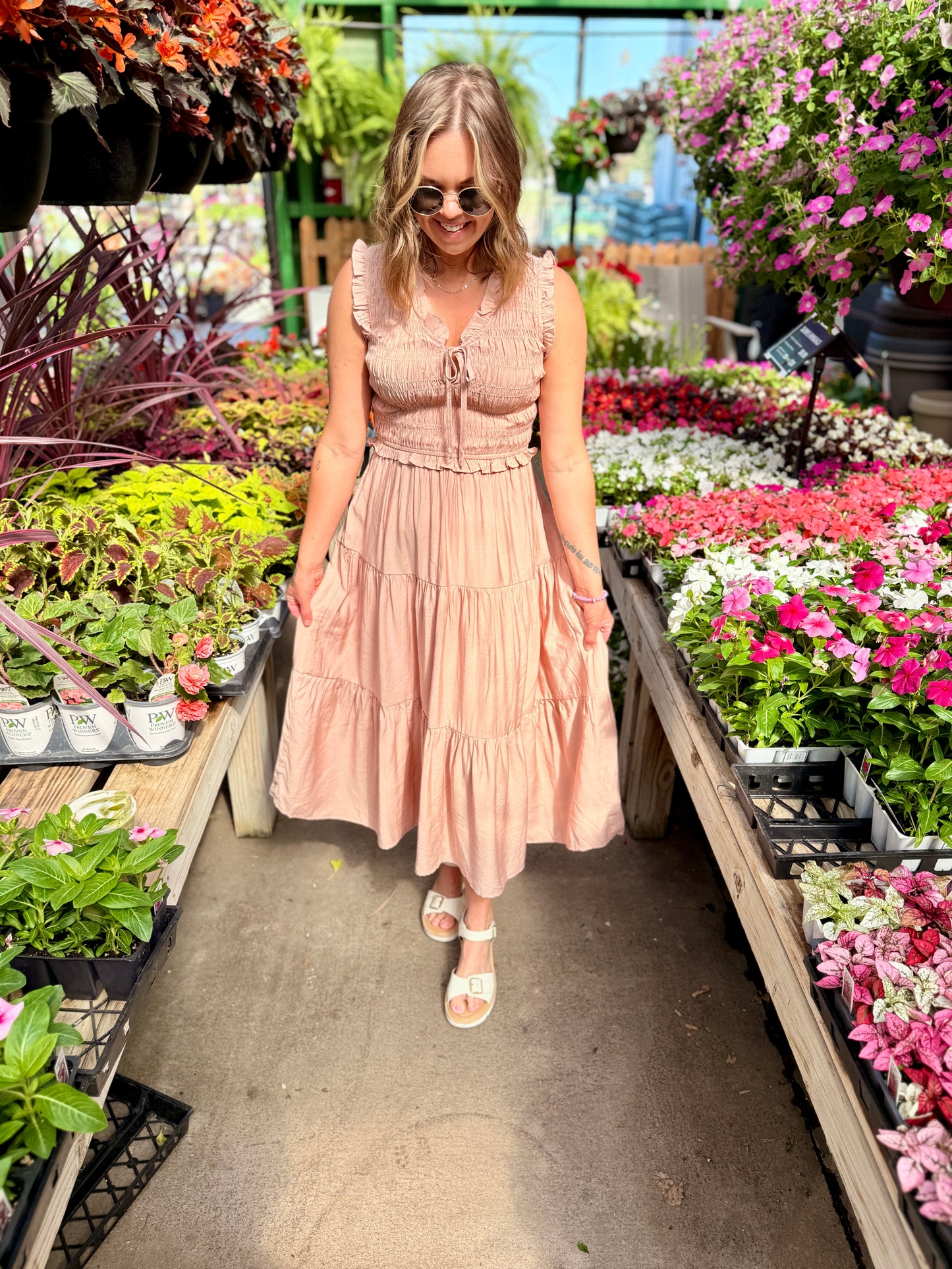 The Elara Tiered Midi Dres - Dusty Pink
