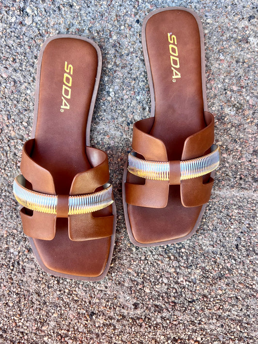 Ellie Sandal