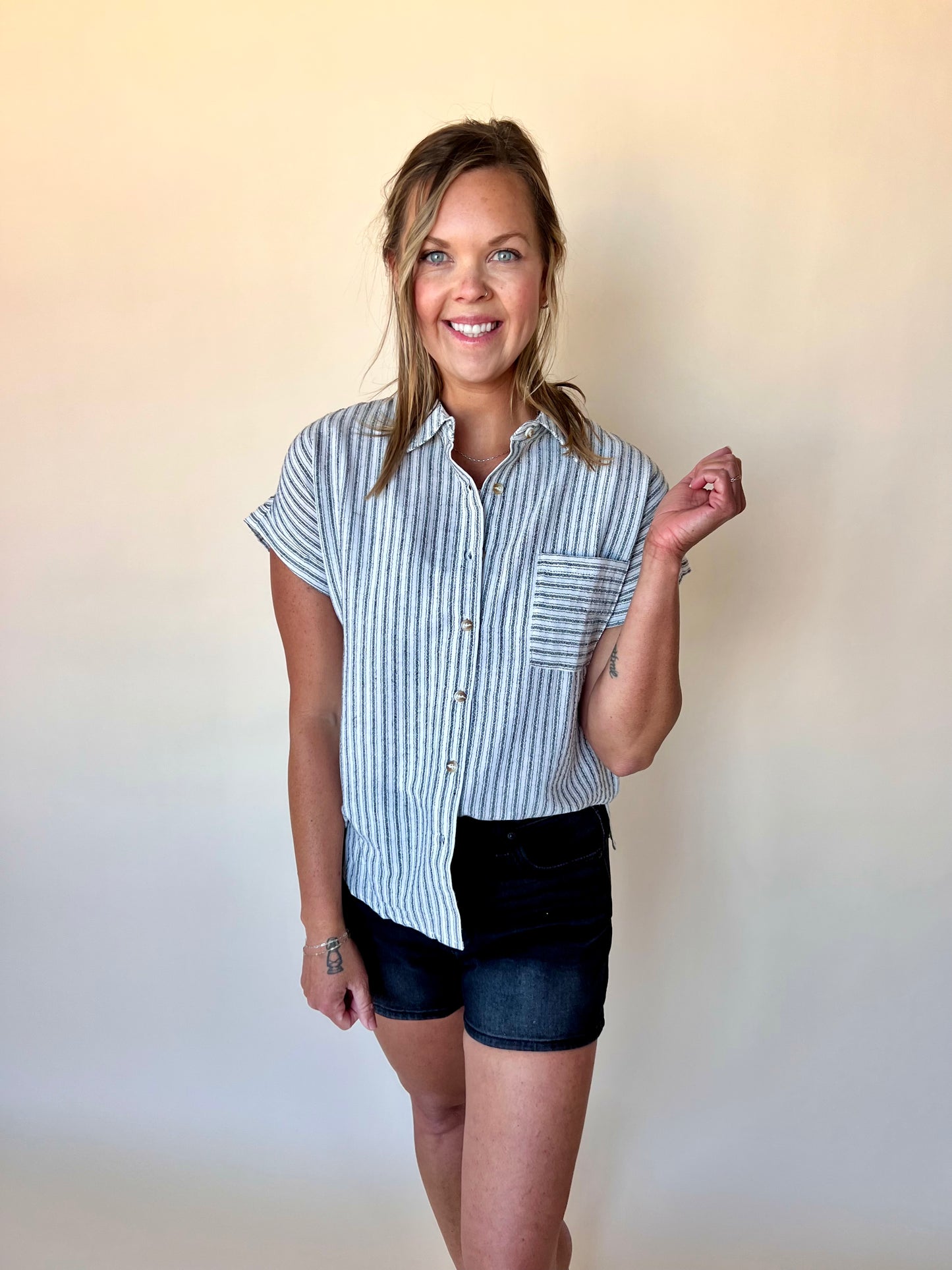 Lynny Linen Top - Deep Stripe