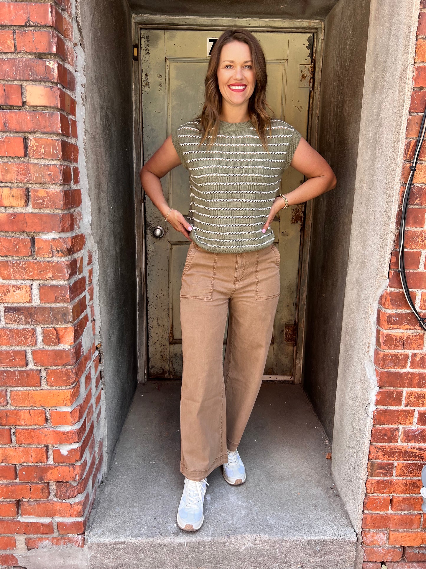 Loretta Pant – Cropped Utility Pant in Toffee