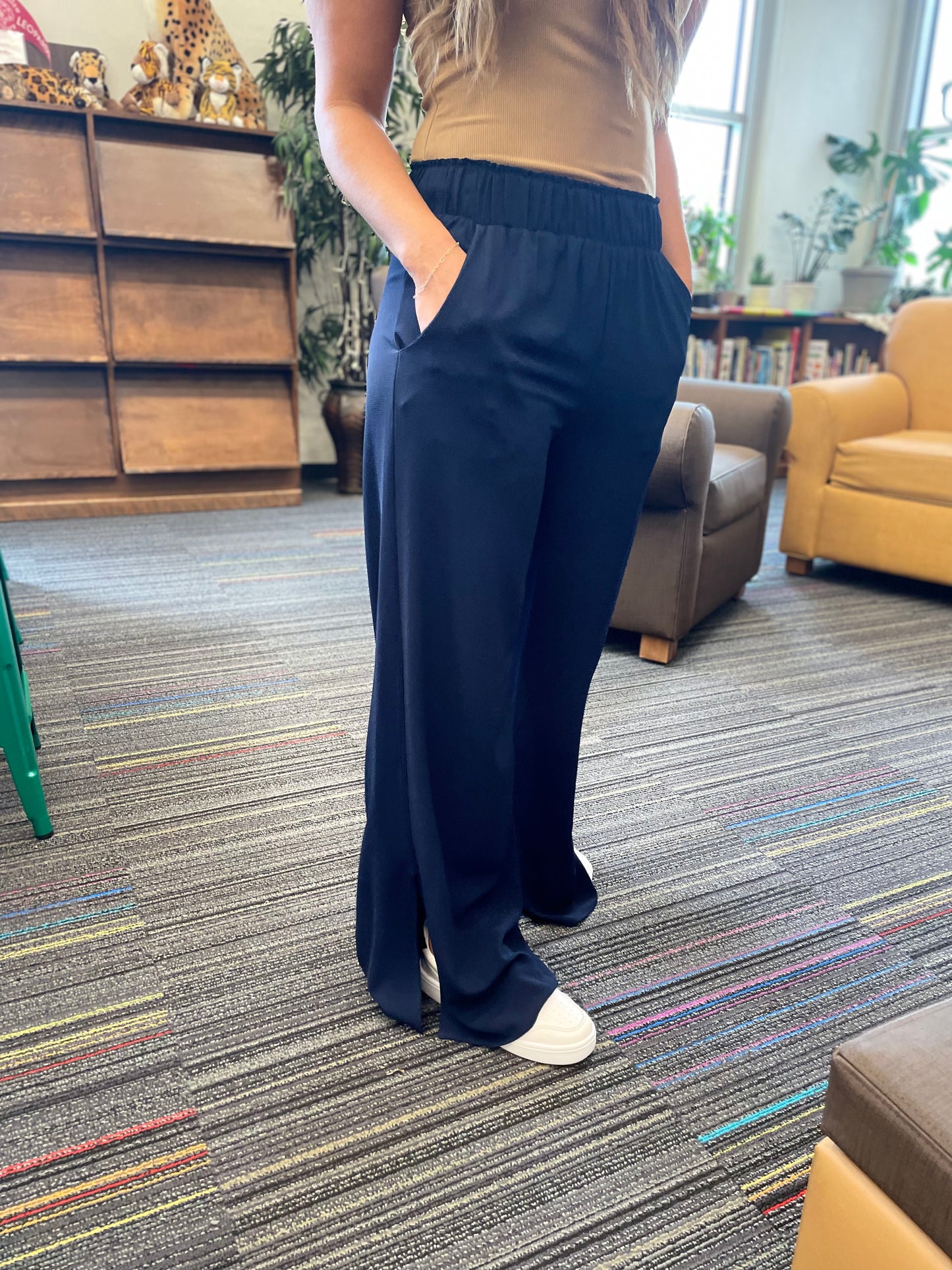 Side Slit Pant - Navy