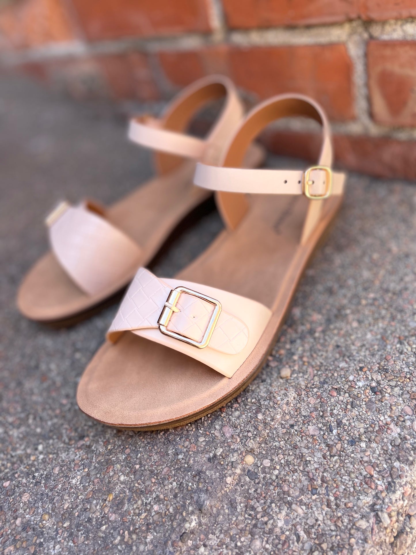 Ellie Sandal