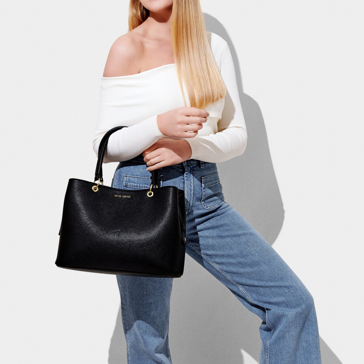 Fia Shoulder Bag