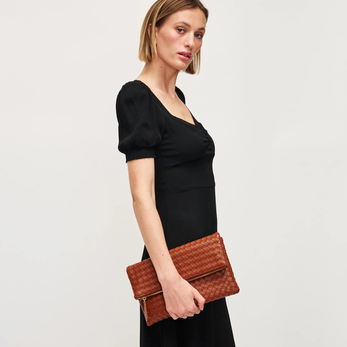Grace : Brown