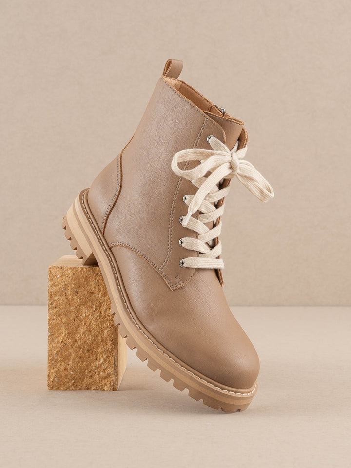 The Aurora Boot