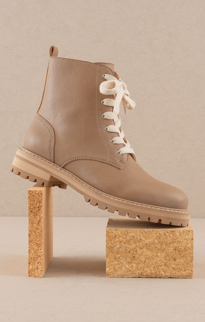 The Aurora Boot