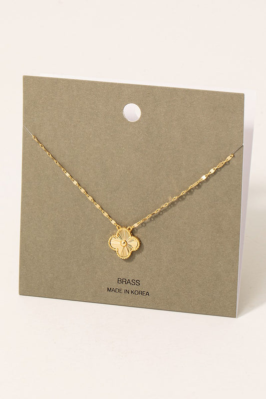 Intricate Clover Pendant Chain Necklace