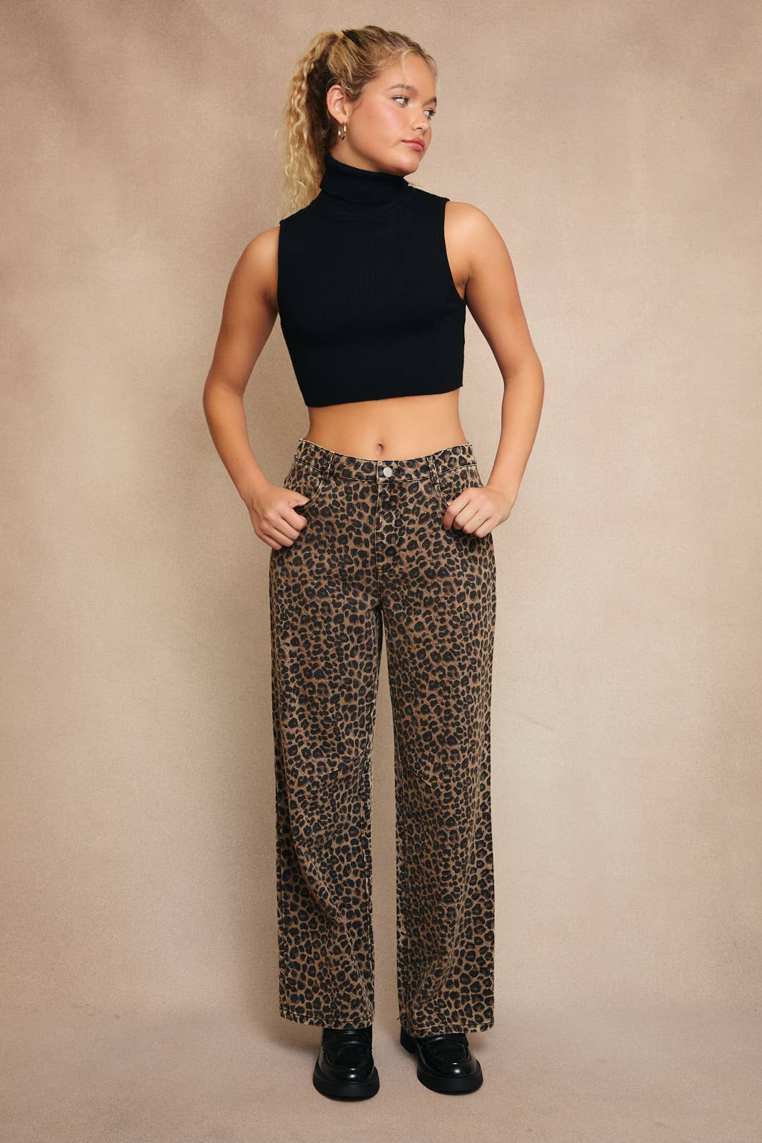 Mid Rise Leopard Print Boyfriend Jeans