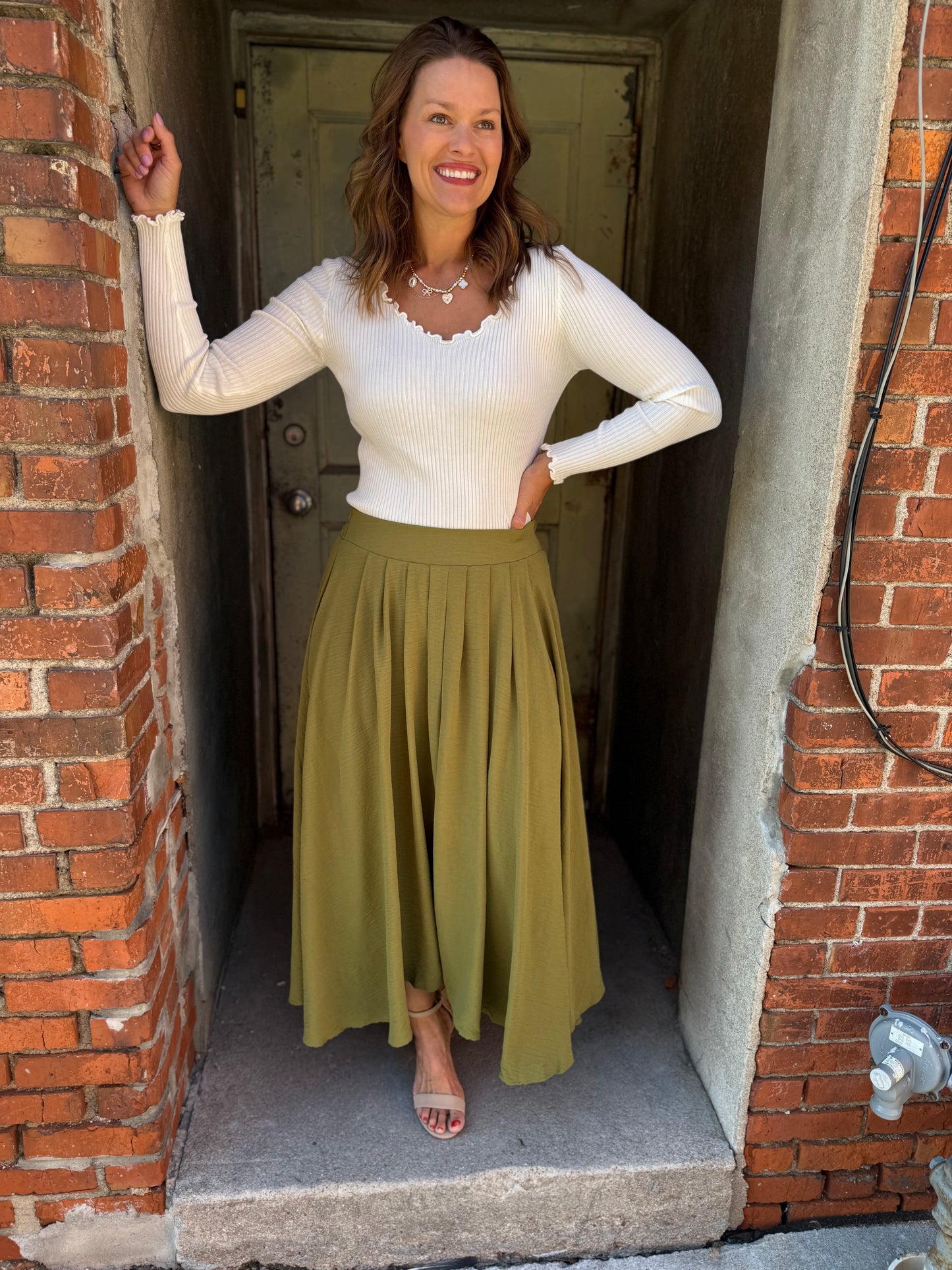 Everflow Box Pleated Midi Skirt