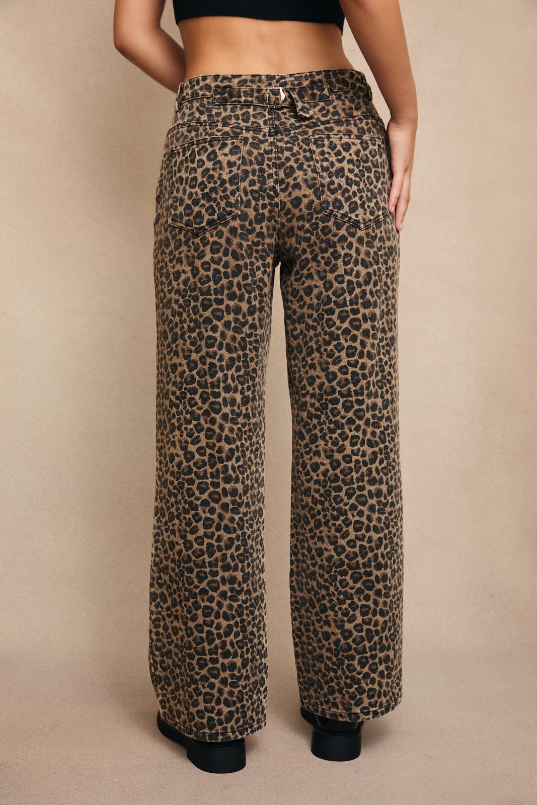 Mid Rise Leopard Print Boyfriend Jeans