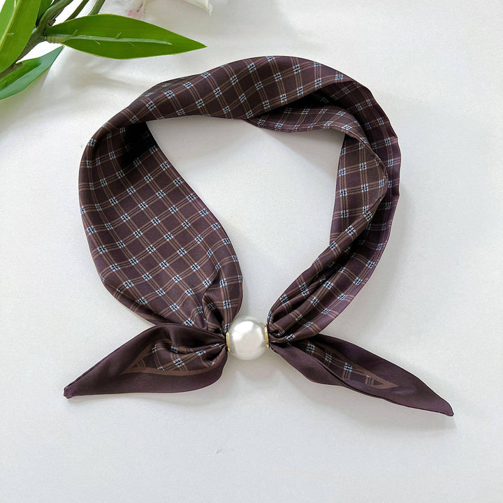 Fashion Scarf with Magnetic Buckle