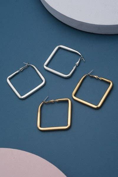 SQUARE HOLLOW HOOP EARRINGS