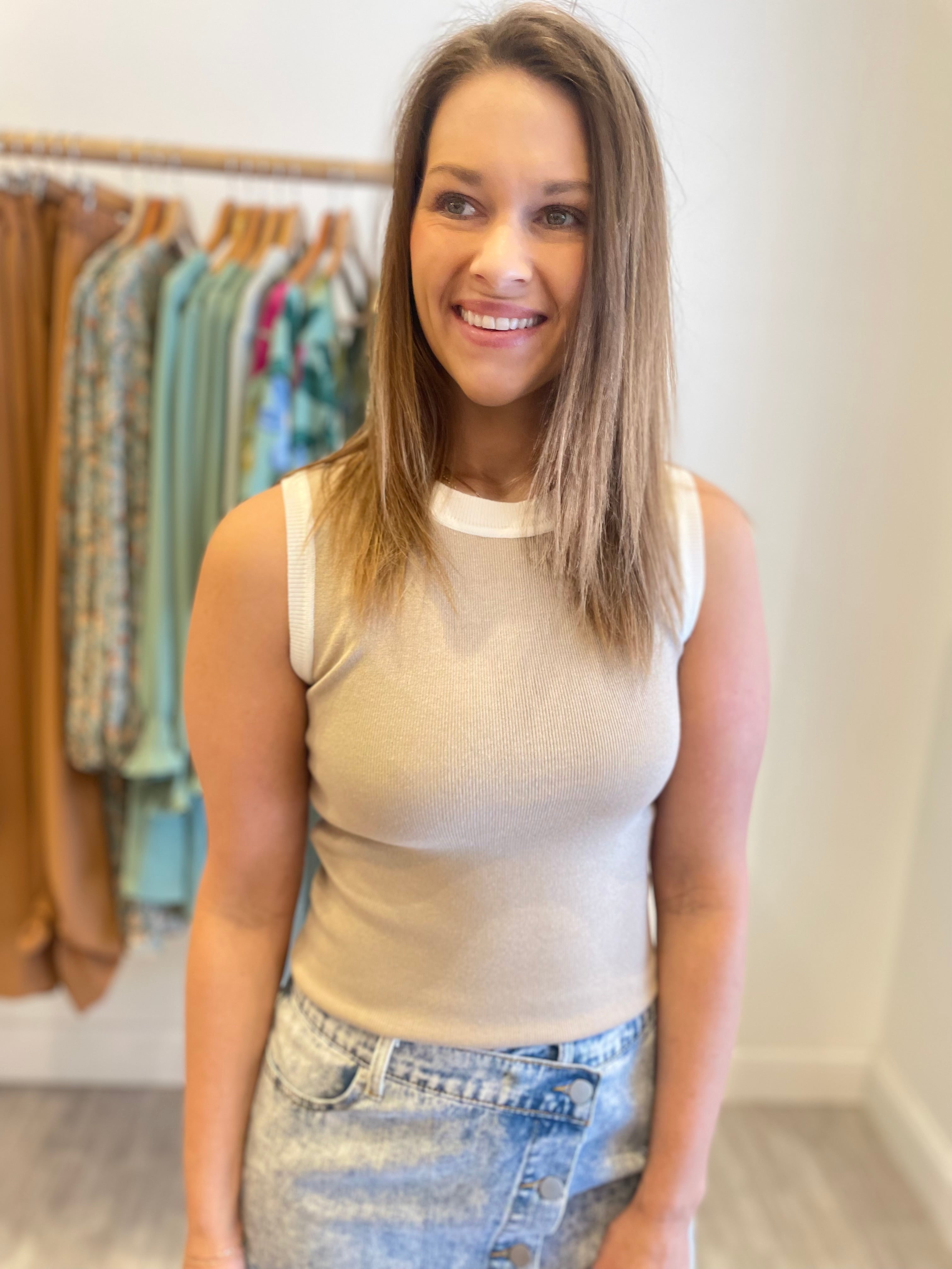 Totes Taupe Tank Rolling Peach Boutique