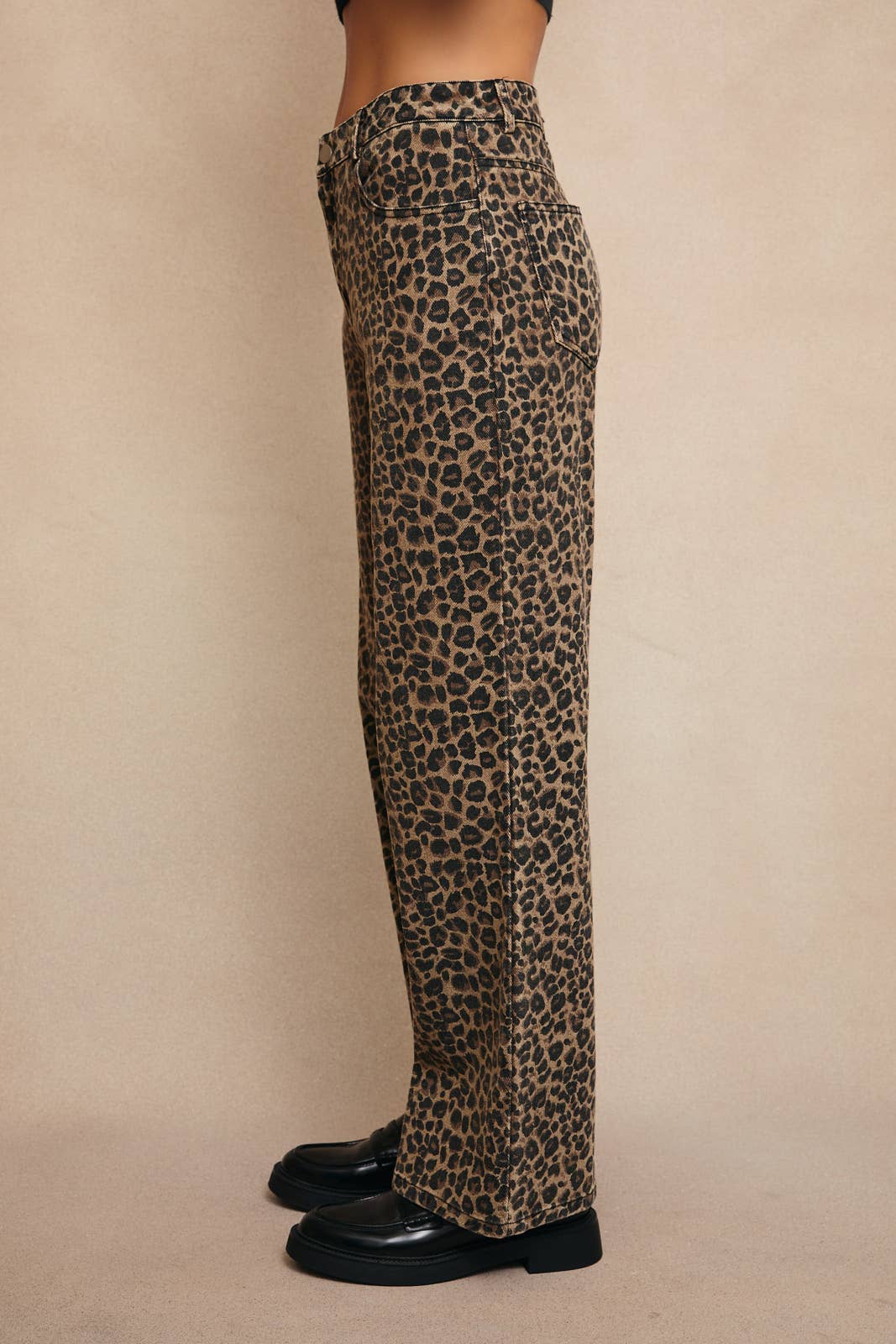 Mid Rise Leopard Print Boyfriend Jeans