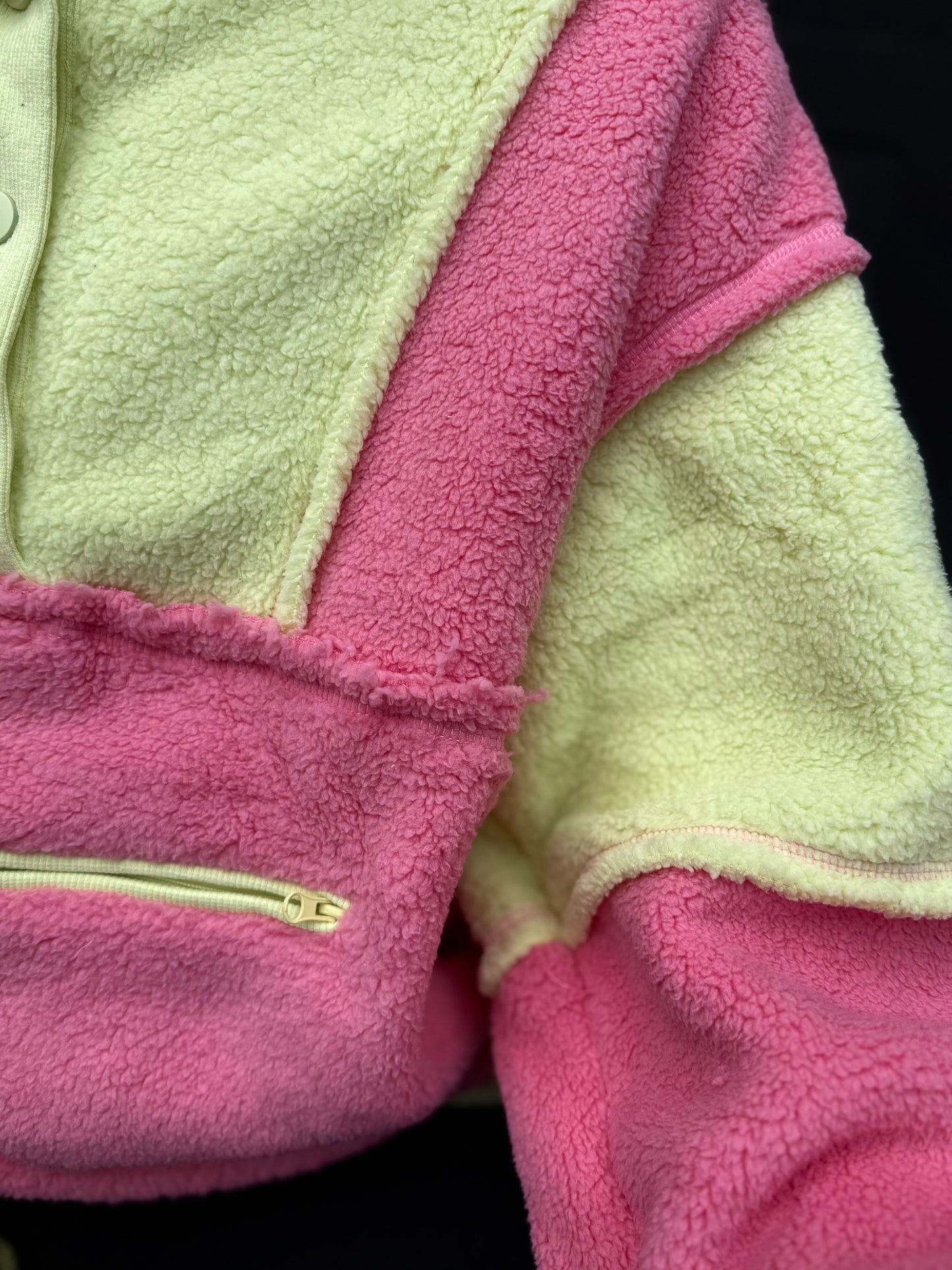 Fleece Pullover - Neon