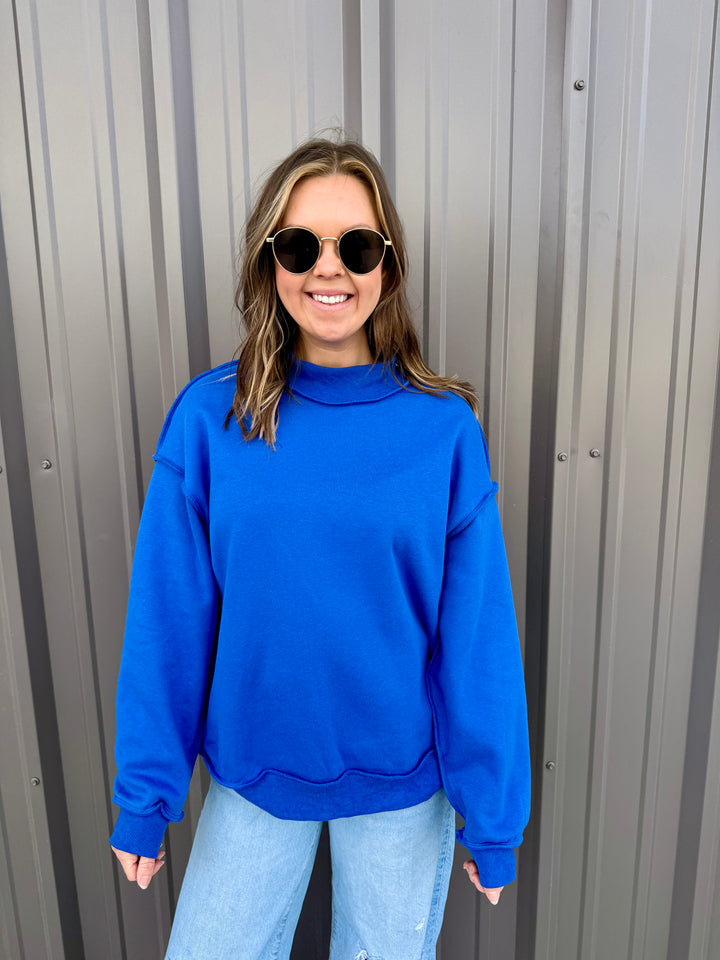 Reversable Mock Neck Sweatshirt -Blue