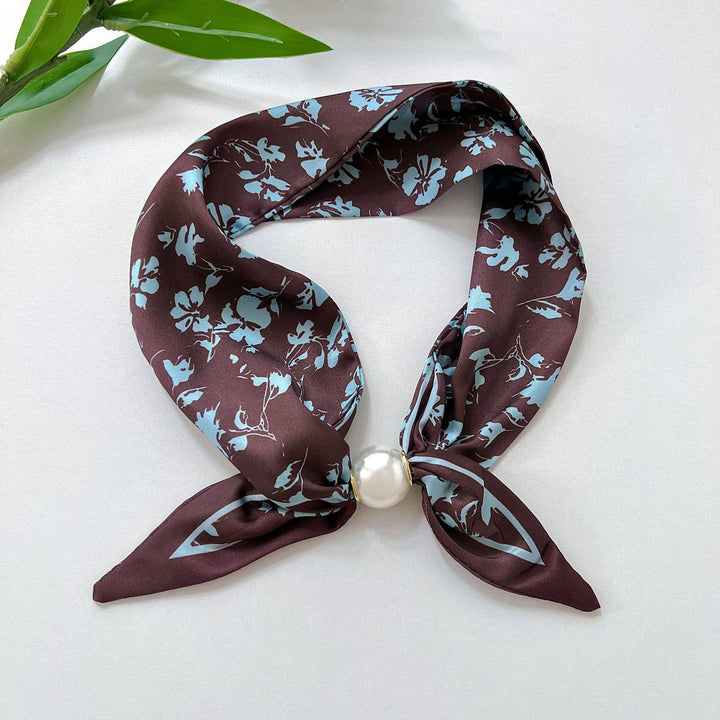 Fashion Scarf with Magnetic Buckle
