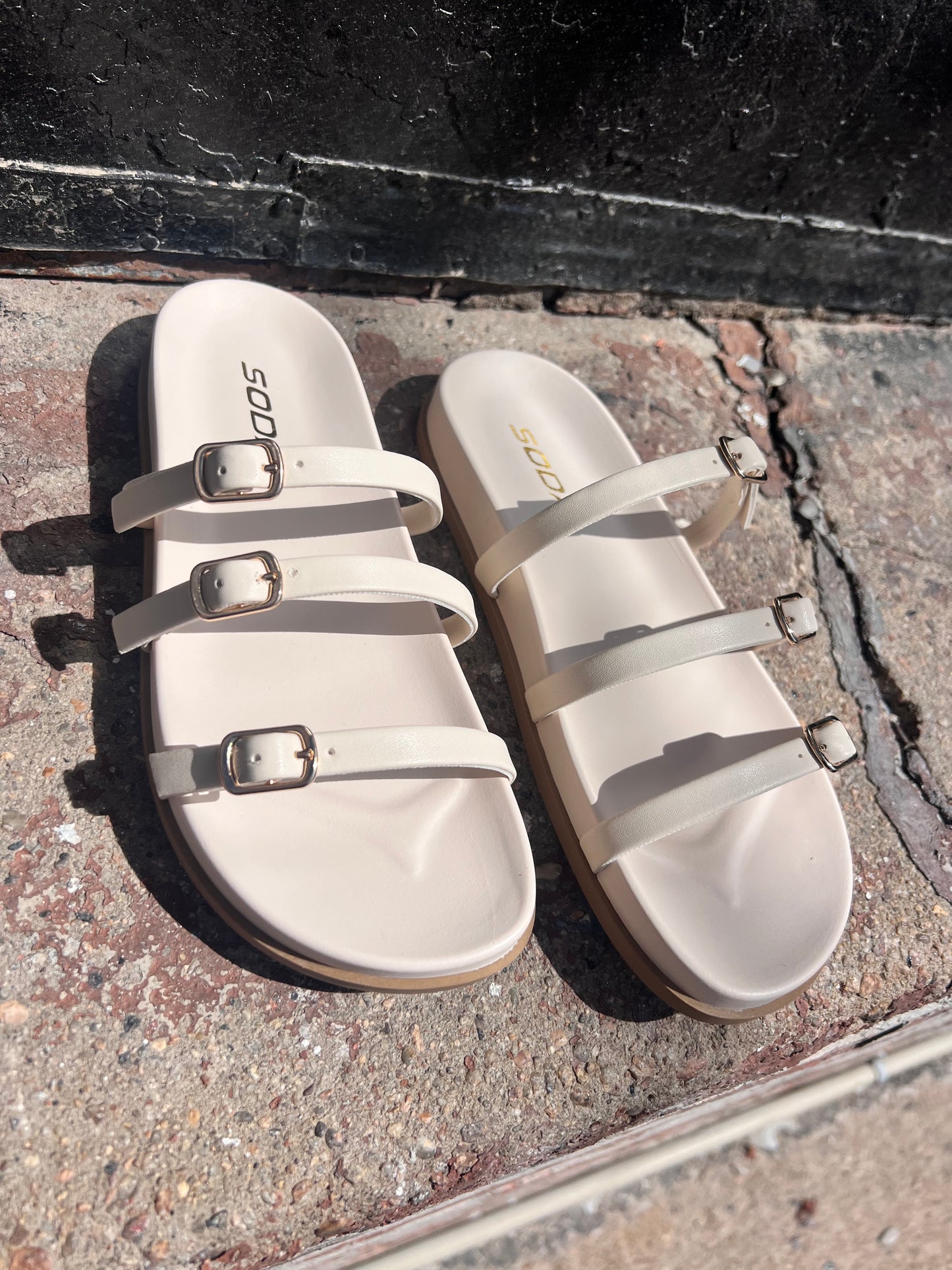Elvina Sandal