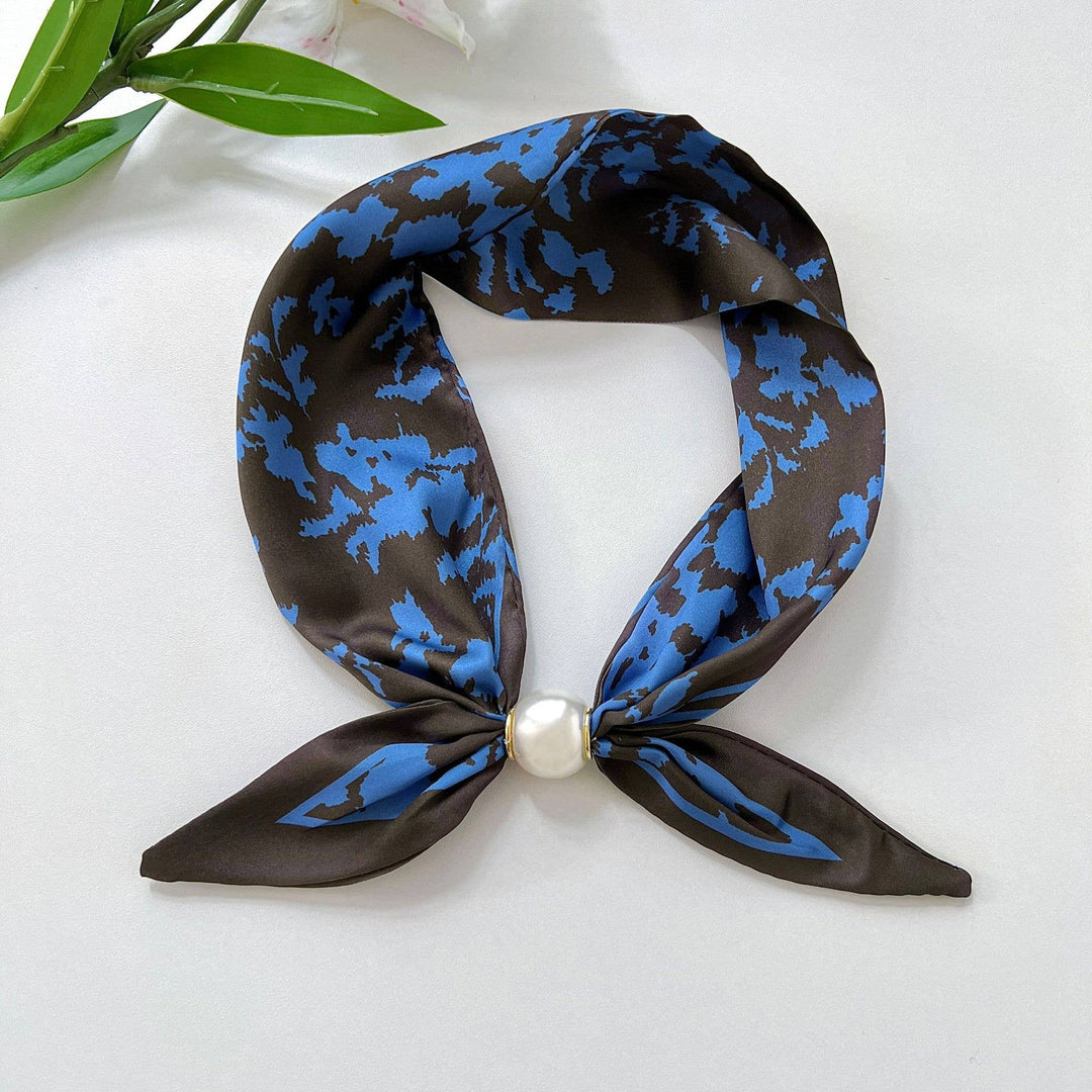 Fashion Scarf with Magnetic Buckle