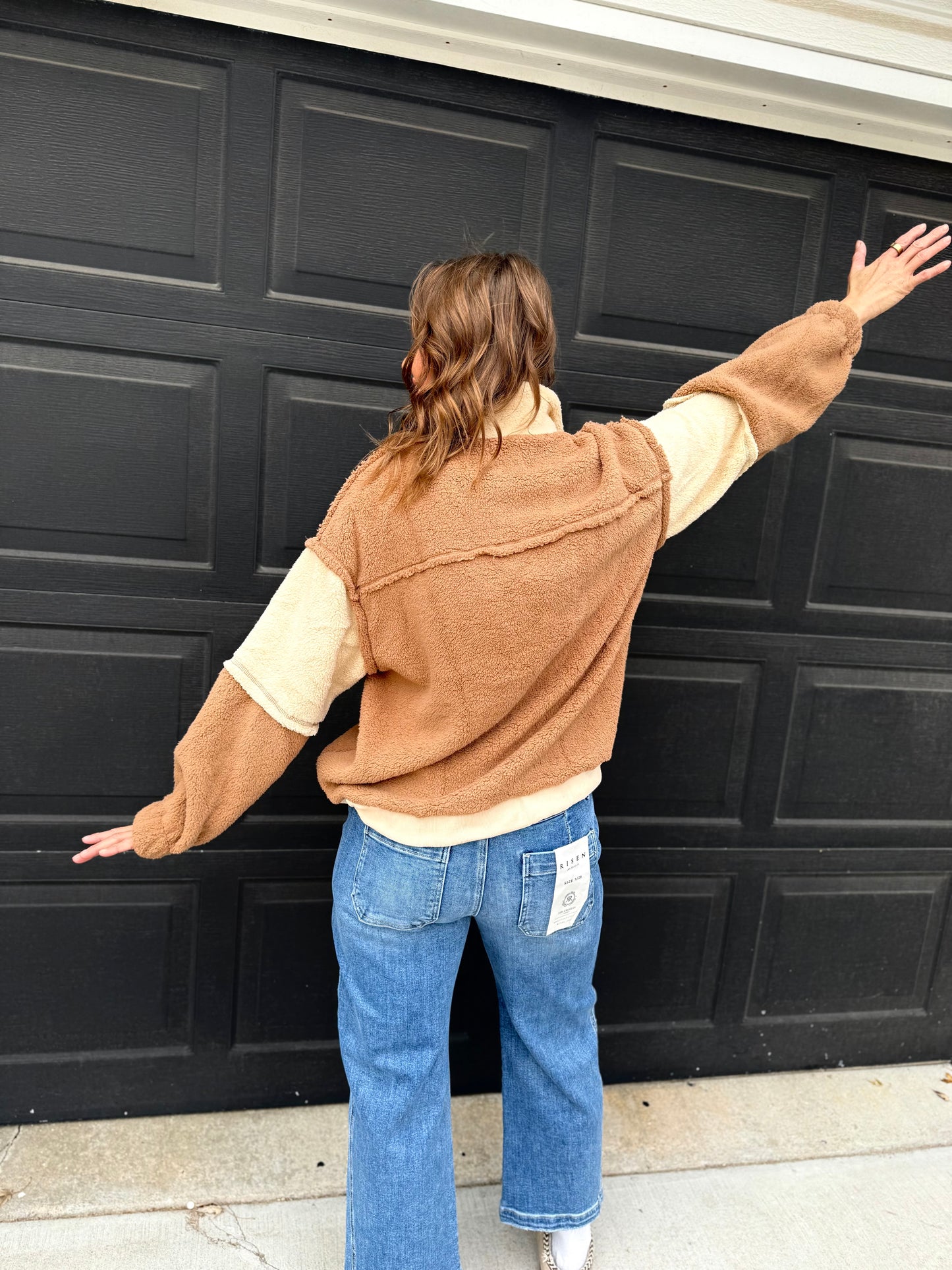 Fleece Pullover - Tans