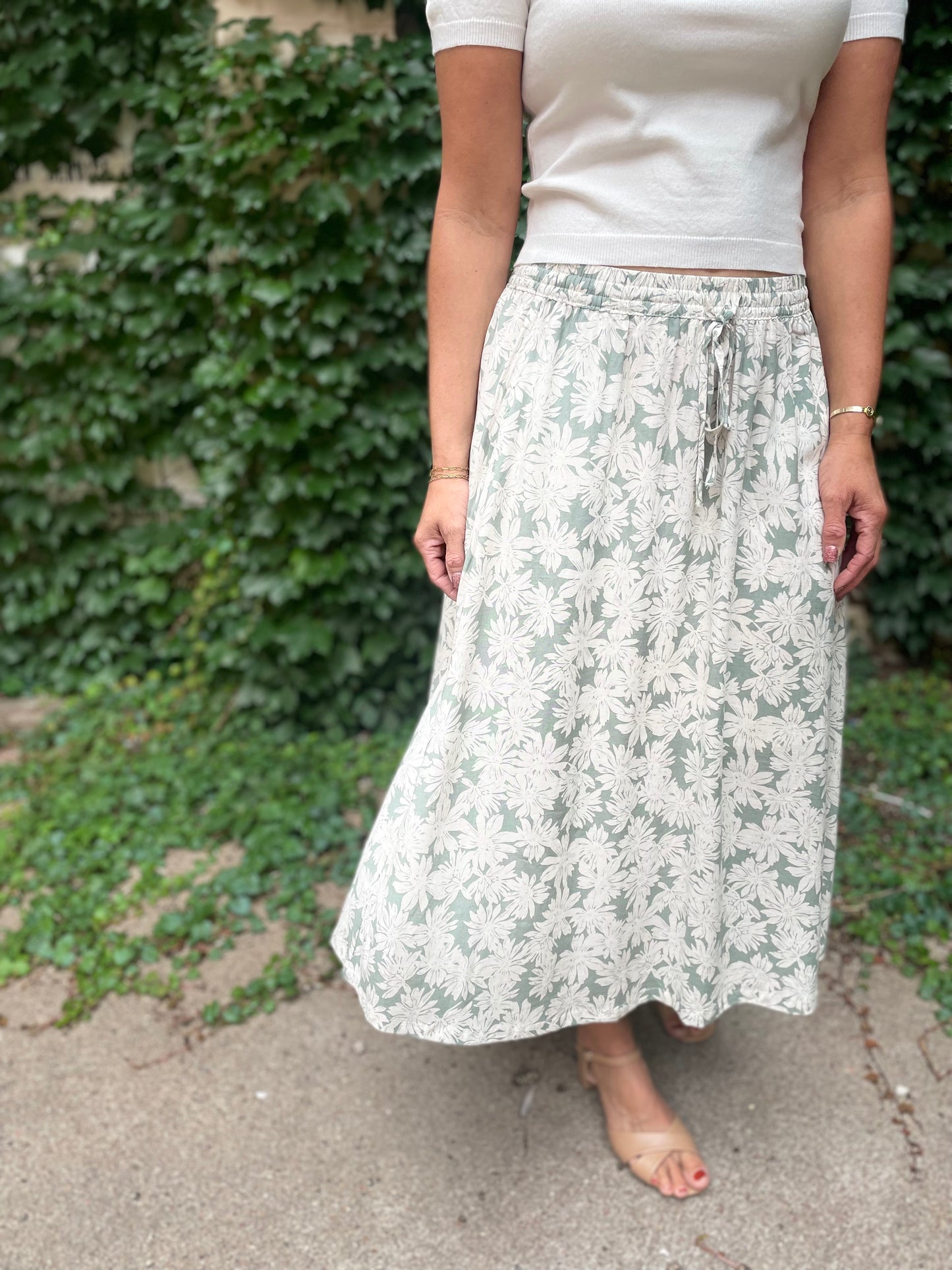 Skirt Around The Story - Sage