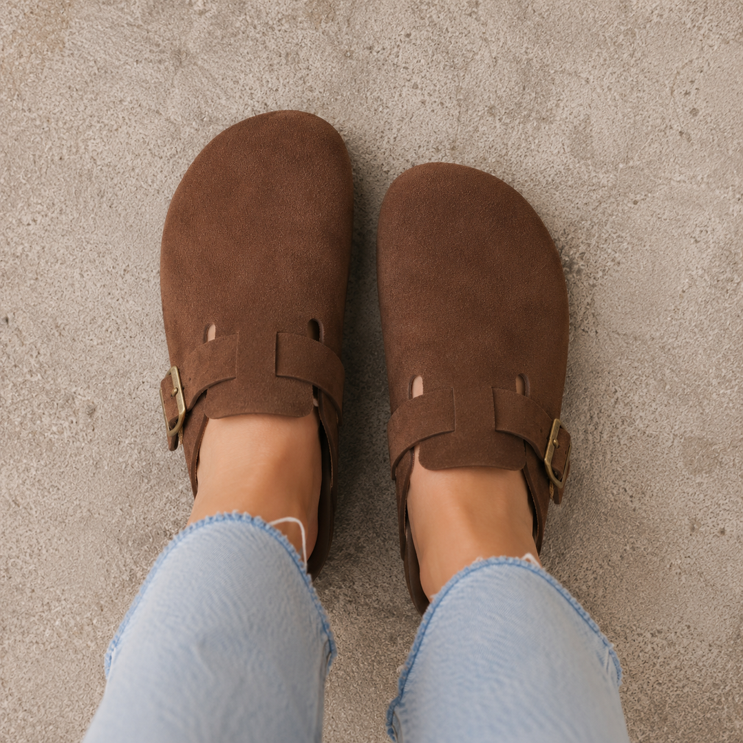 Mia Gypsy Clog || Chocolate