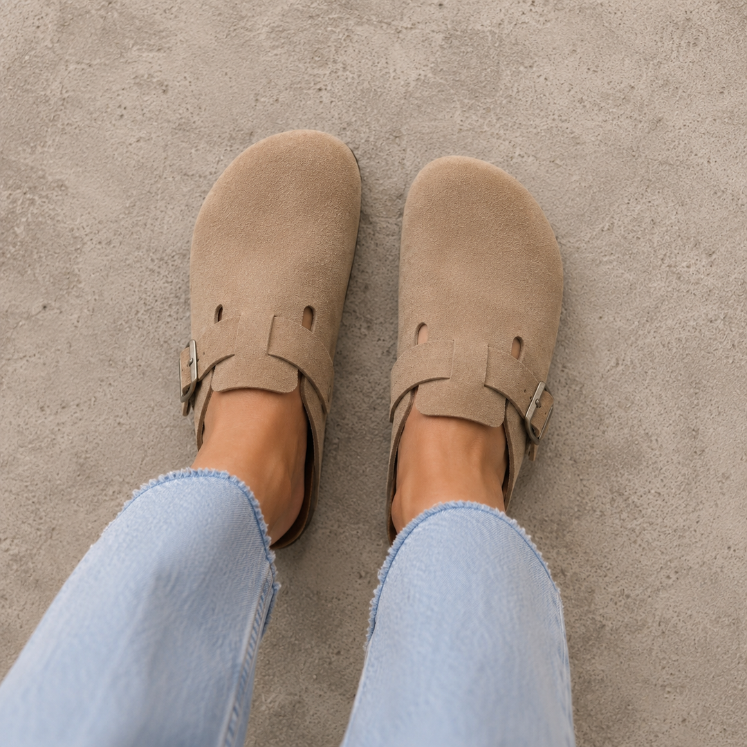 Mia Carin Clog || Taupe