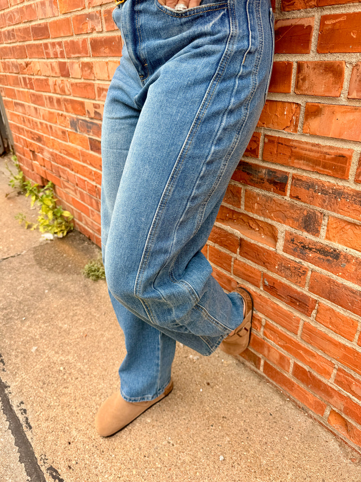 Sola Barrel Jeans