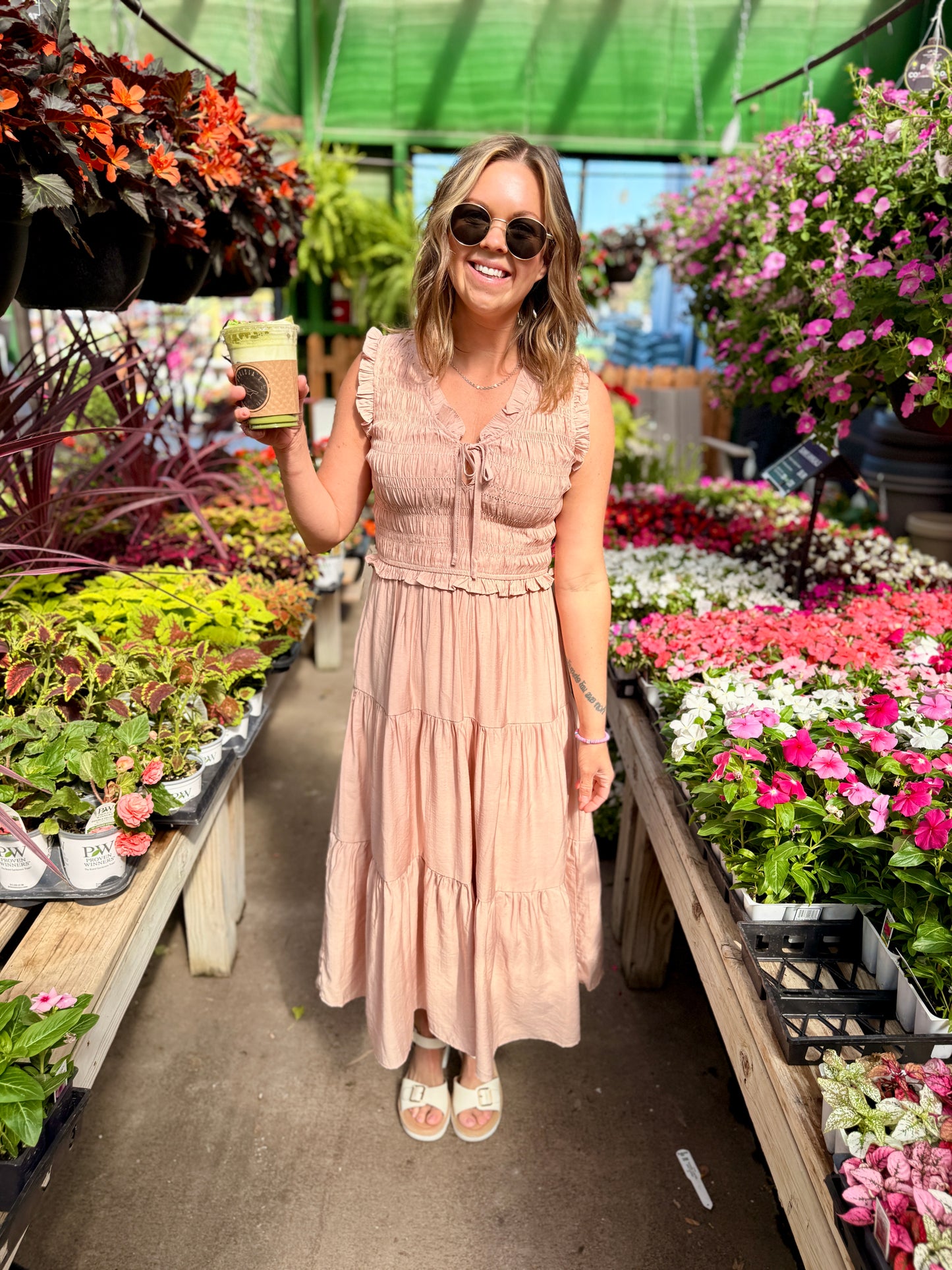 The Elara Tiered Midi Dres - Dusty Pink
