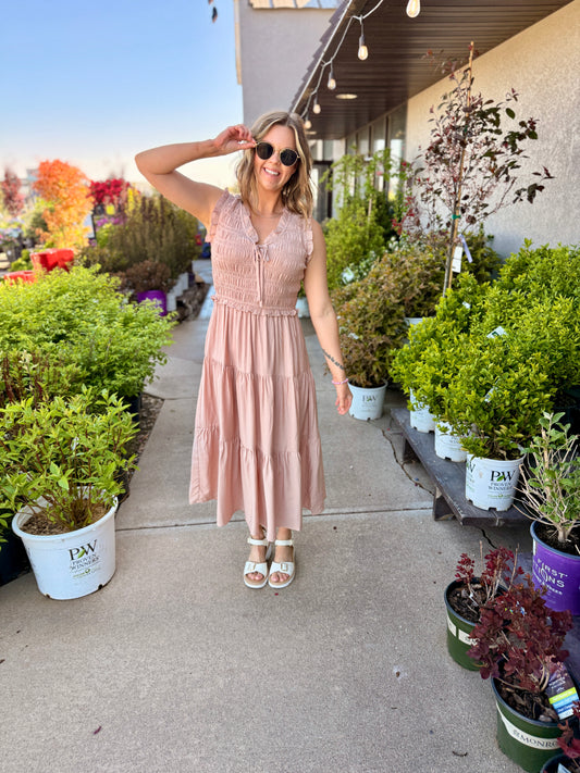The Elara Tiered Midi Dres - Dusty Pink