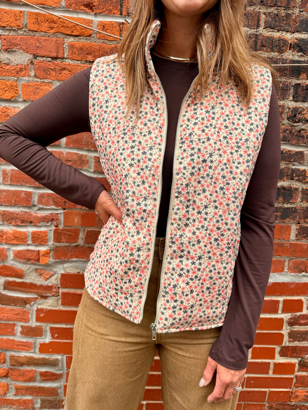 Parker Floral Print Vest - Cream/Pink
