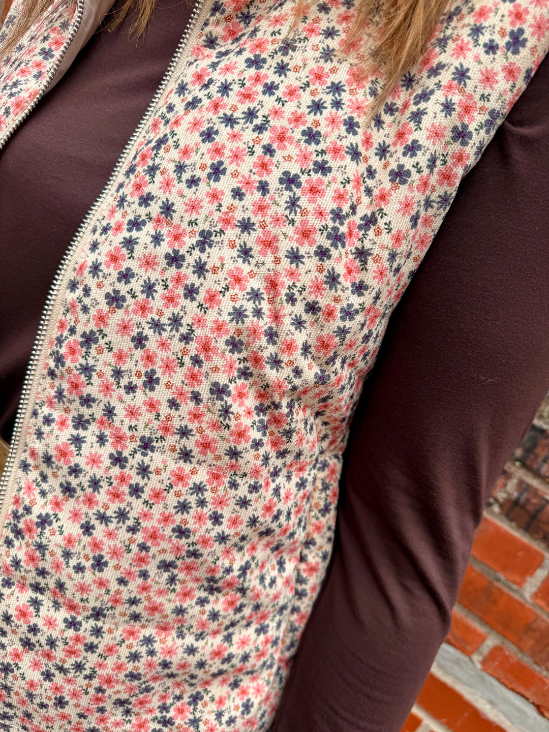Parker Floral Print Vest - Cream/Pink