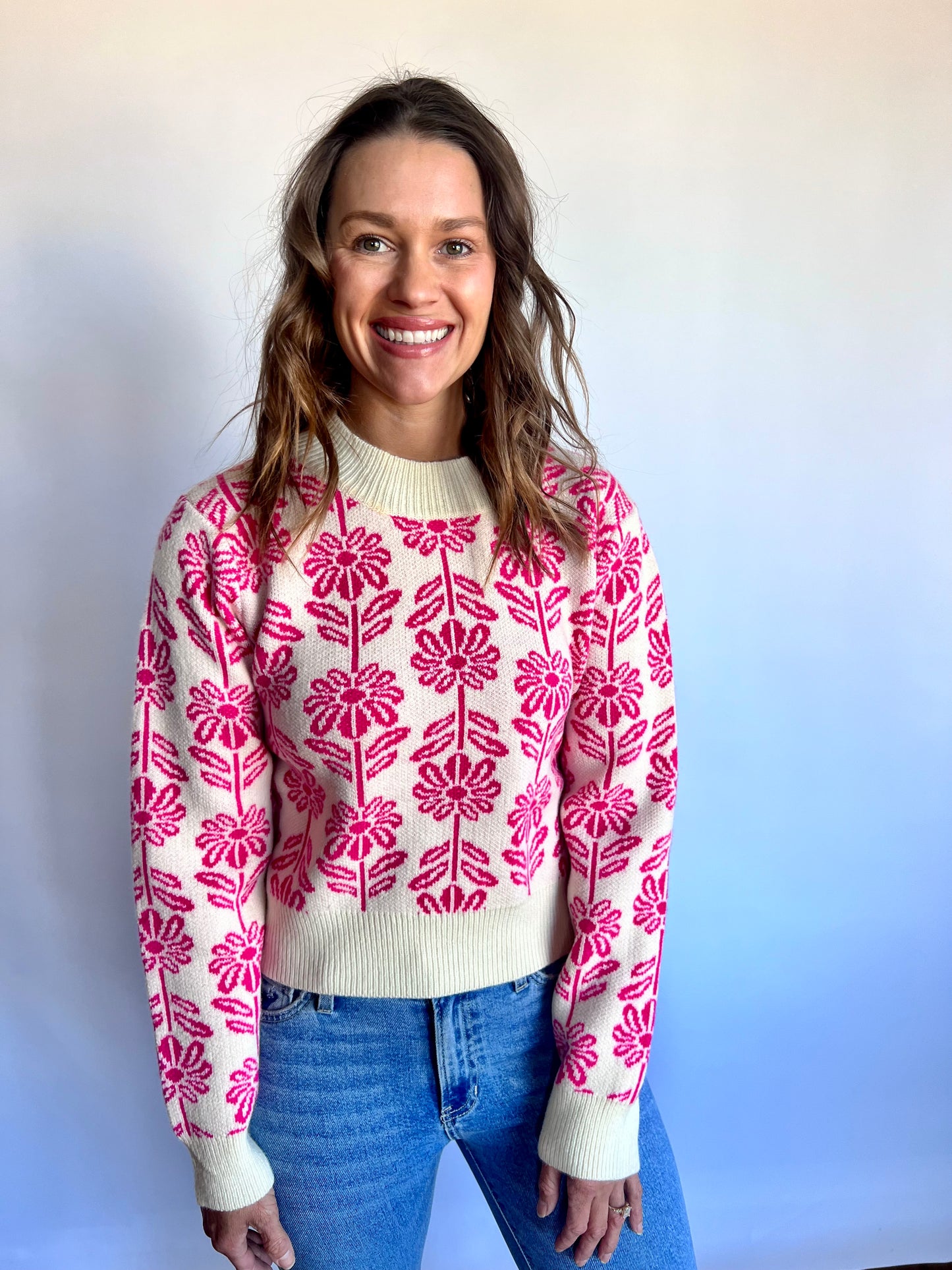 Vibe Floral Sweater - Electric Pink