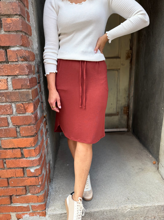 Elastic Waist Tulip Hem Skirt with Side Pockets – DK RUST