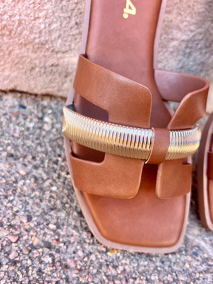 Ellie Sandal