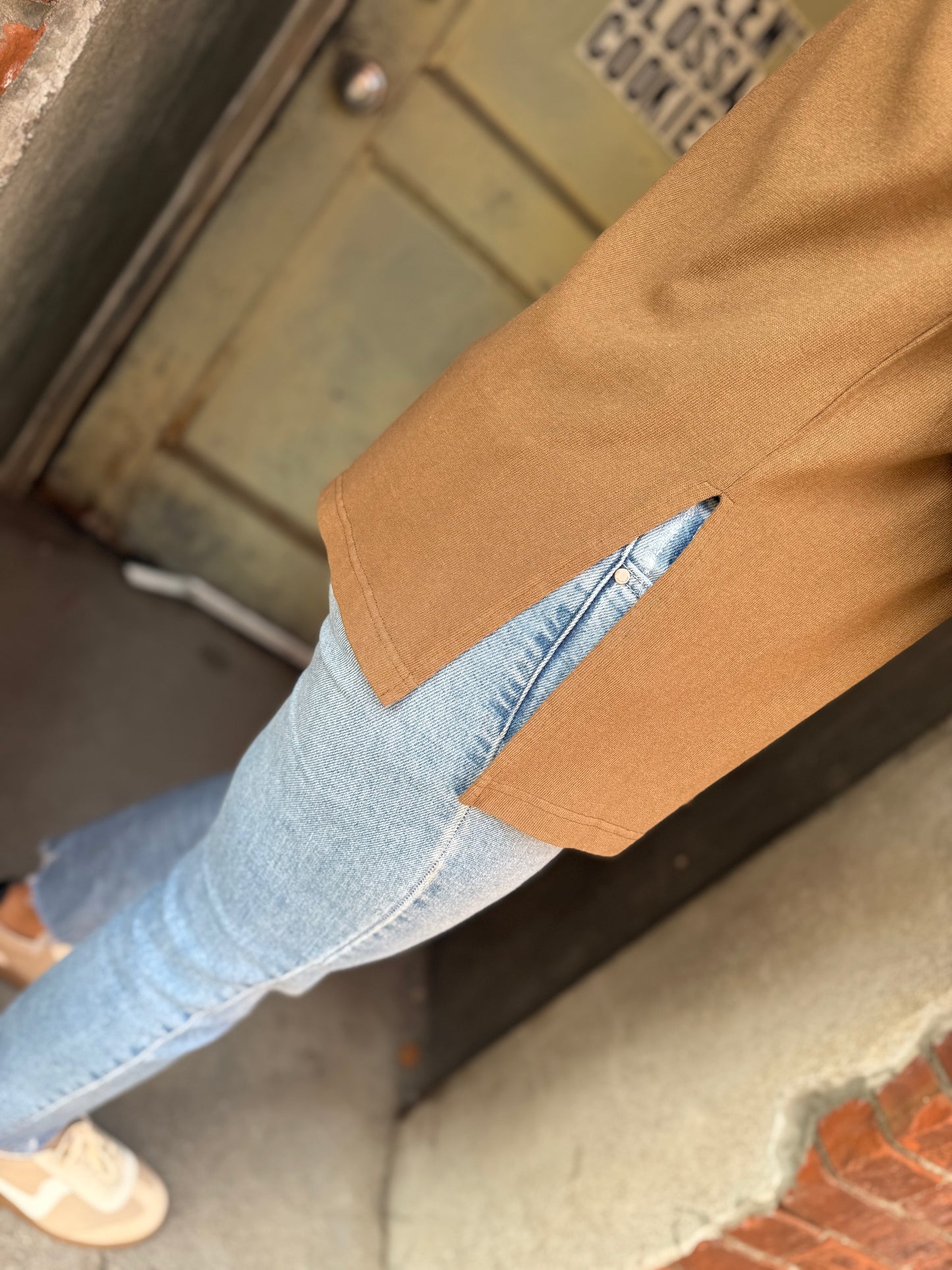 Sunday Tee - Tobacco
