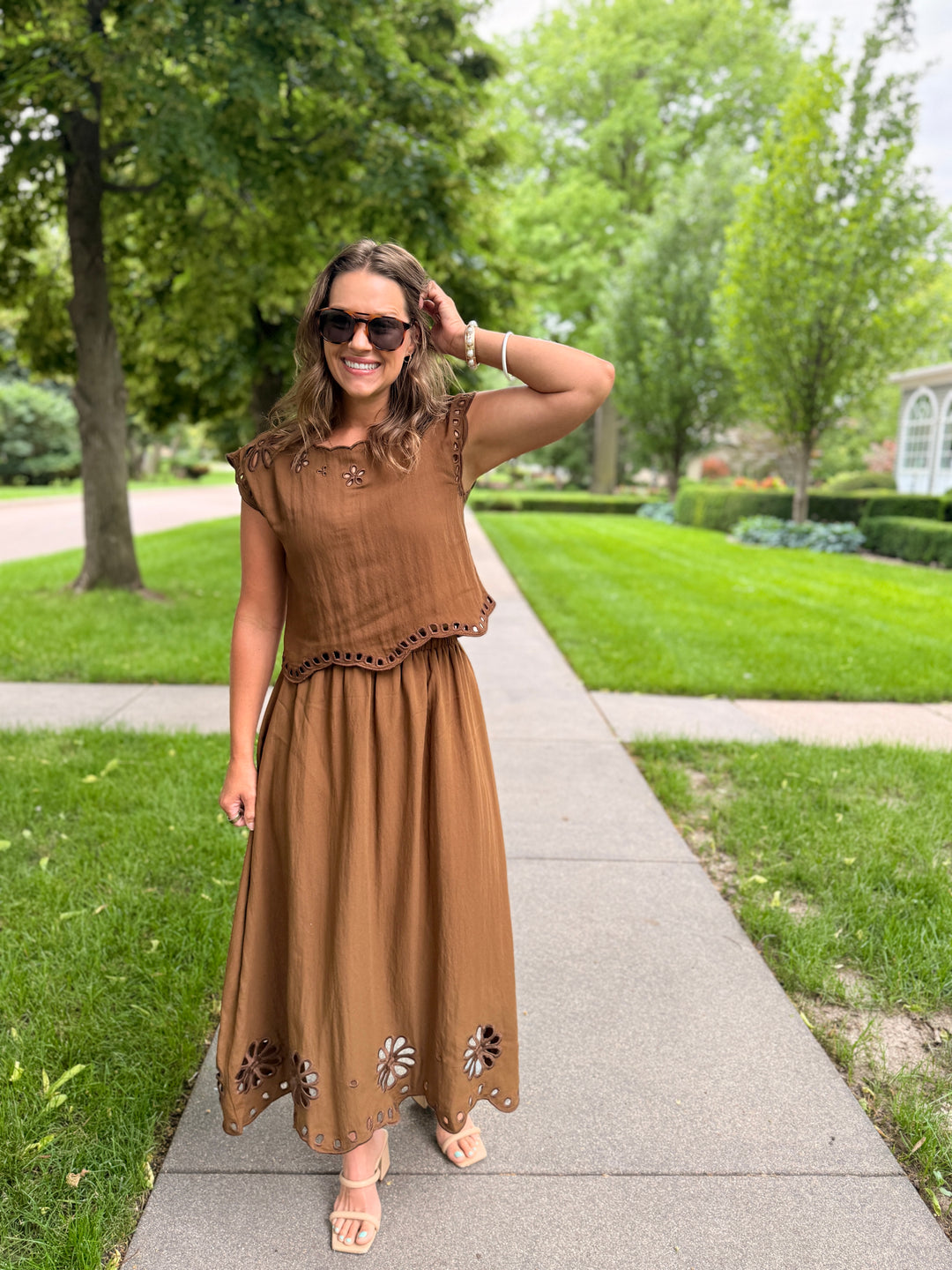 Floral Eyelet Scalloped Hem Midi Skirt